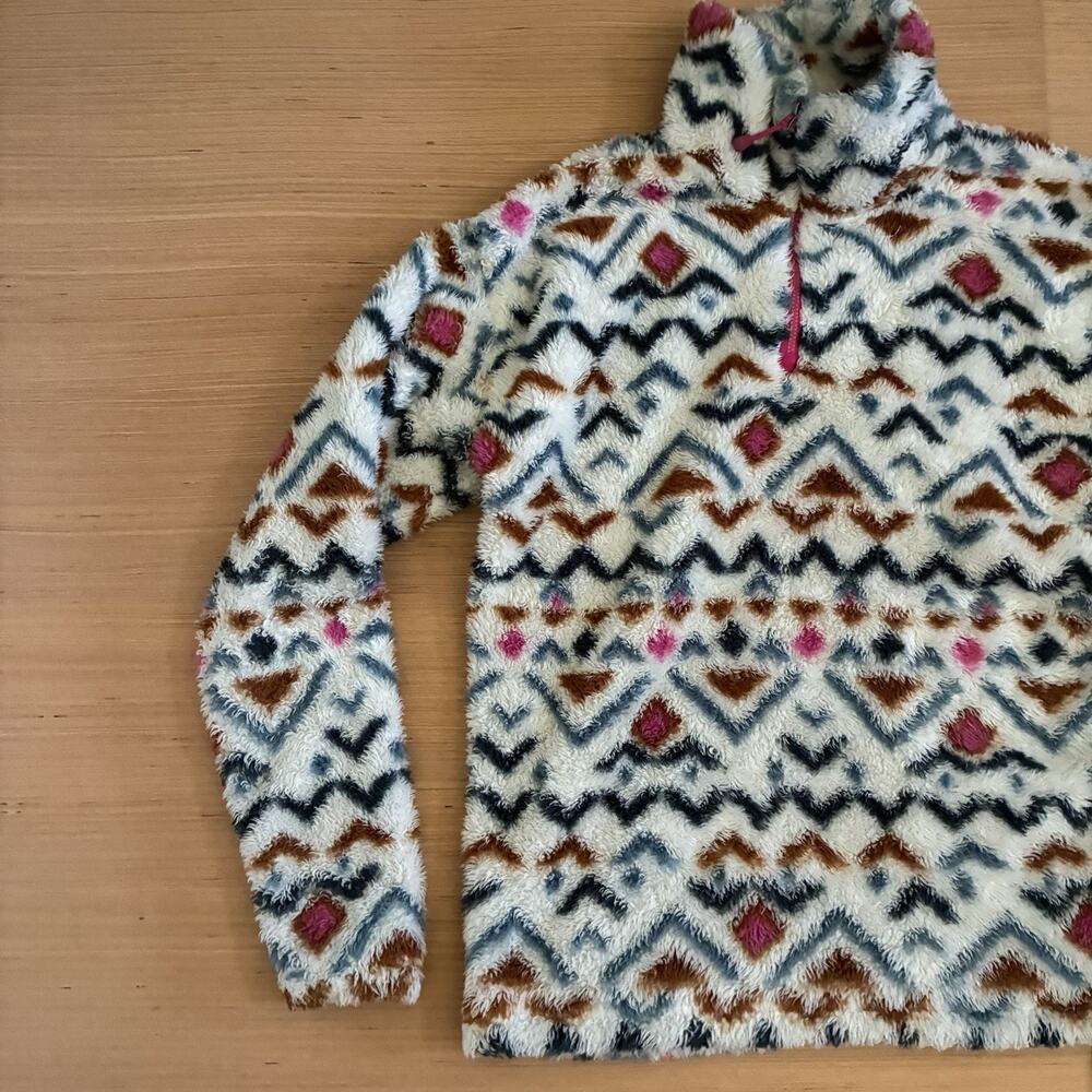 Eddie Bauer Women's Size XS 1/4 Zip Faux Fur Pullover Aztec Design Fuzzy Sweater - Picture 9 of 16